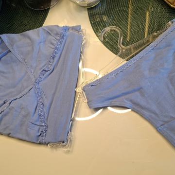 PLAVI PAMUČNI KOMPLET POTKOŠULJA I GAĆICE VEL. L/XL - NOVO