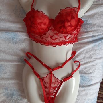 Novi ženski komplet donjeg rublja