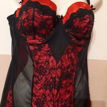 Ženski korzet - spavaćica