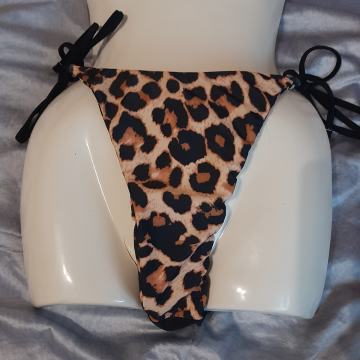 Novi donji dio kupaćeg kostima