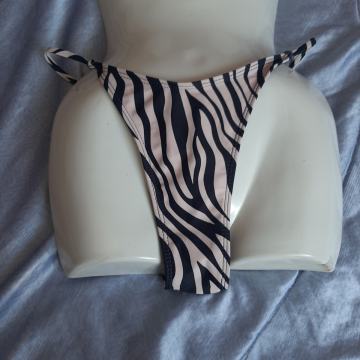 Novi donji dio kupaćeg kostima