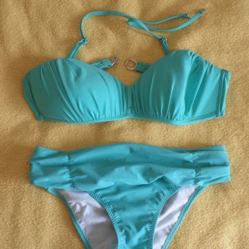 DVODIJELNI BADIĆ - KUPAĆI KOSTIM 38 M