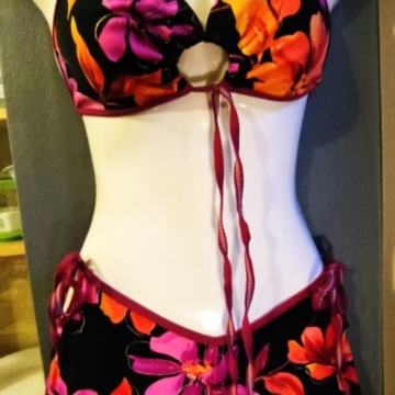 Dvodijelni kupaći kostimi