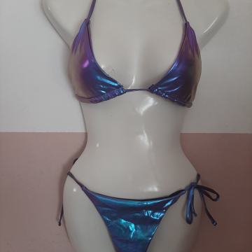 Novi dvodjelni kupaći kostim