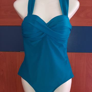 Jednodjelni kupaći kostim