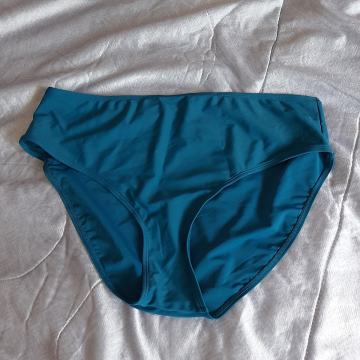 Nove ženske kupaće gaće