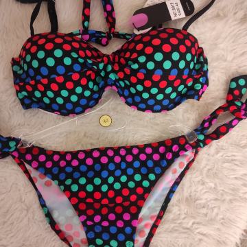 KUPAĆI KOSTIM NOVO BR. 40