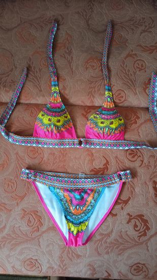 Šareni kupaći kostim