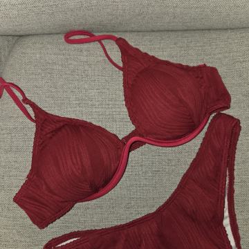 Shein crveni kupaći kostim