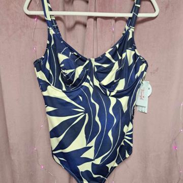 NOVO Triumph kupaći kostim jednodjelni