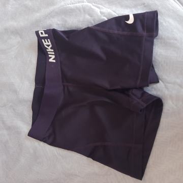 Ženske kratke tajice Nike