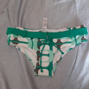 Nove ženske kupaće gaće