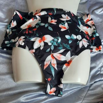 Ženske kupaće gaće