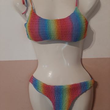 Ženski dvodjelni kupaći kostimi