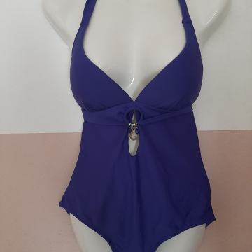 Ženski jednodjelni kupaći kostim Esmara