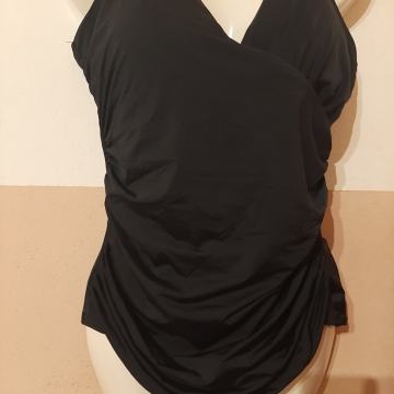 Ženski jednodjelni kupaći kostim