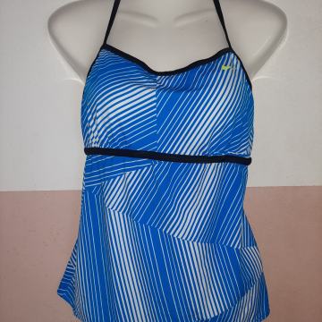 Novi ženski tankini Nike