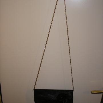 Crni Carpisa ženski novčanik / torbica sa kutijom, novi