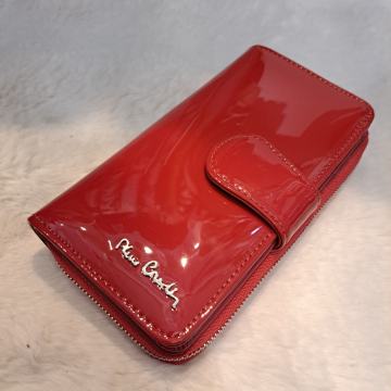 Crveni kožni lakirani novčanik Pierre Cardin