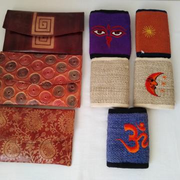 Ženski kožni novčanik 3u1 i Pamučni novčanik Novo