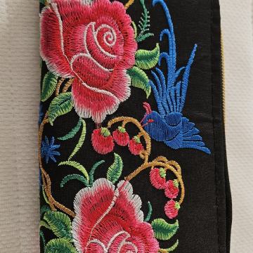 NOVI novčanik s puno pretinaca, nekorišteno