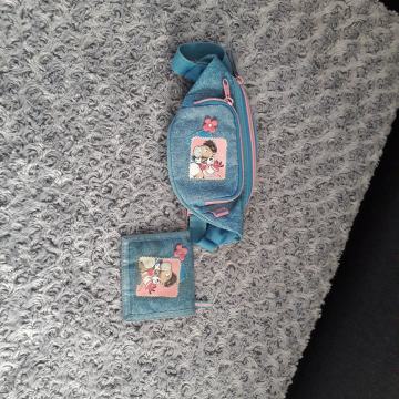 Lot torbica oko struka i novčanik