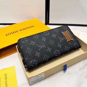 Novčanik , koža  Louis Vuitton