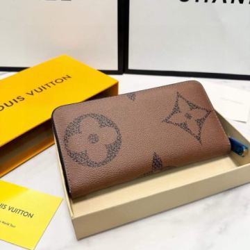 Novčanik , koža Louis Vuitton