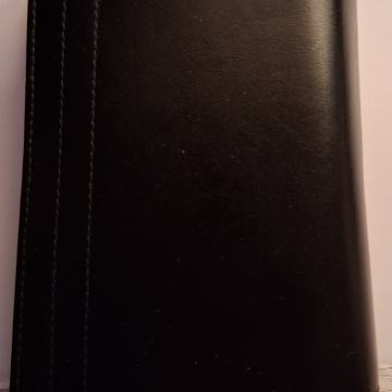 univerzalni crni novčanik