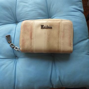 ZENSKI novčanik 4 eura