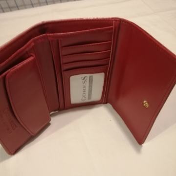 Ženski novčanik novo