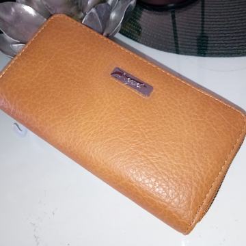 NOVI OKER  NOVČANIK