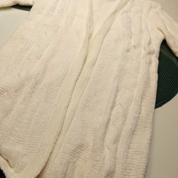 BIJELA TOPLA DUŽA VESTA VEL.36 - NOVO