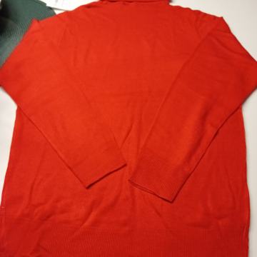 CRVENI ROLKA PULOVER VEL. 38 - 40 - 42 - NOVO