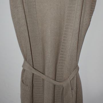 NOVO - DUGI PULOVER VEL. 44