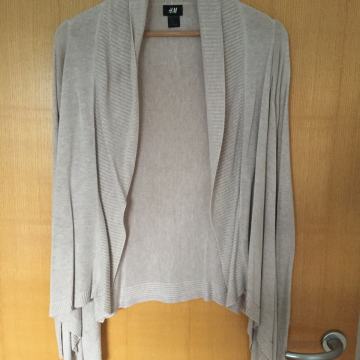 H&M zanimljiva majica, XS