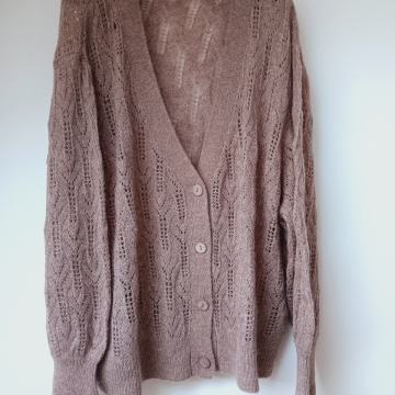 Oversize bež kardigan vesta 36 38 novo