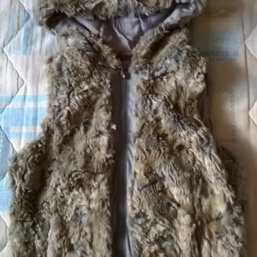 PRSLUK SA KAPULJAČOM "ESPRIT" - VEL.36