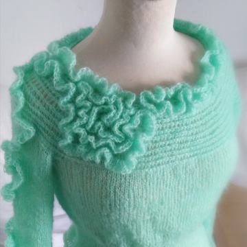 Ručno pleteni džemper