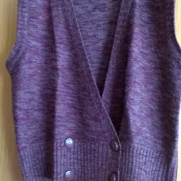 SMEĐI PLETENI PRSLUK - VEL.M/L