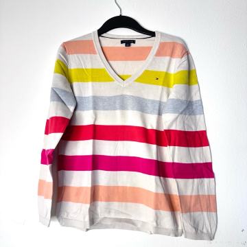 Tommy Hilfiger pulover L nov, original