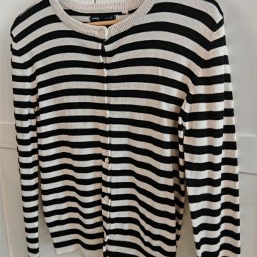 VESTA NA PRUGE vel. L