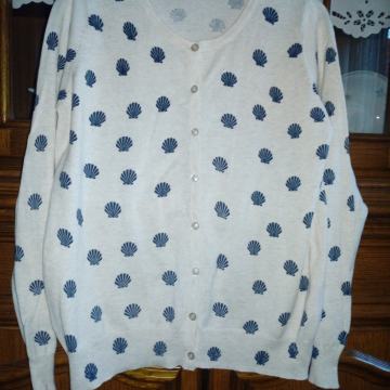 Vesta na školjkice Atmosphere