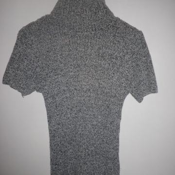 ŽENSKA TOPLIJA VUNENA MAJICA / DOLČEVITA 36 S