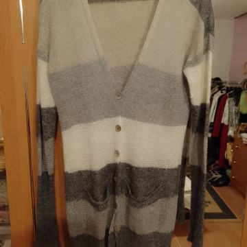 Zenska vesta duga. Benetton. Vel . S