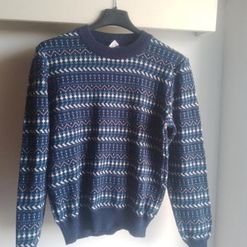 Novi zimski pulover / vesta v. S /38