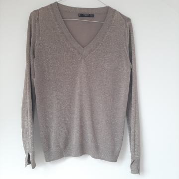 Zlatna svečana vesta MANGO 38 novo