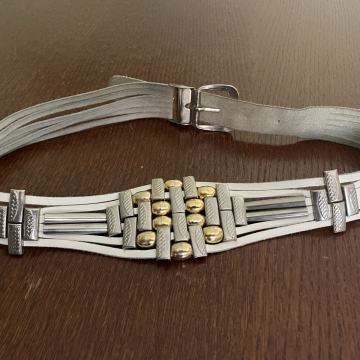 Remen kožni bijeli dužina 90 cm