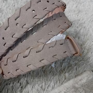 ROZA REMEN VEL. 110 cm - NOVO