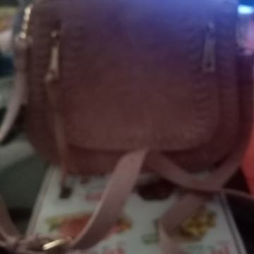 Torbica zenska nova bež boja